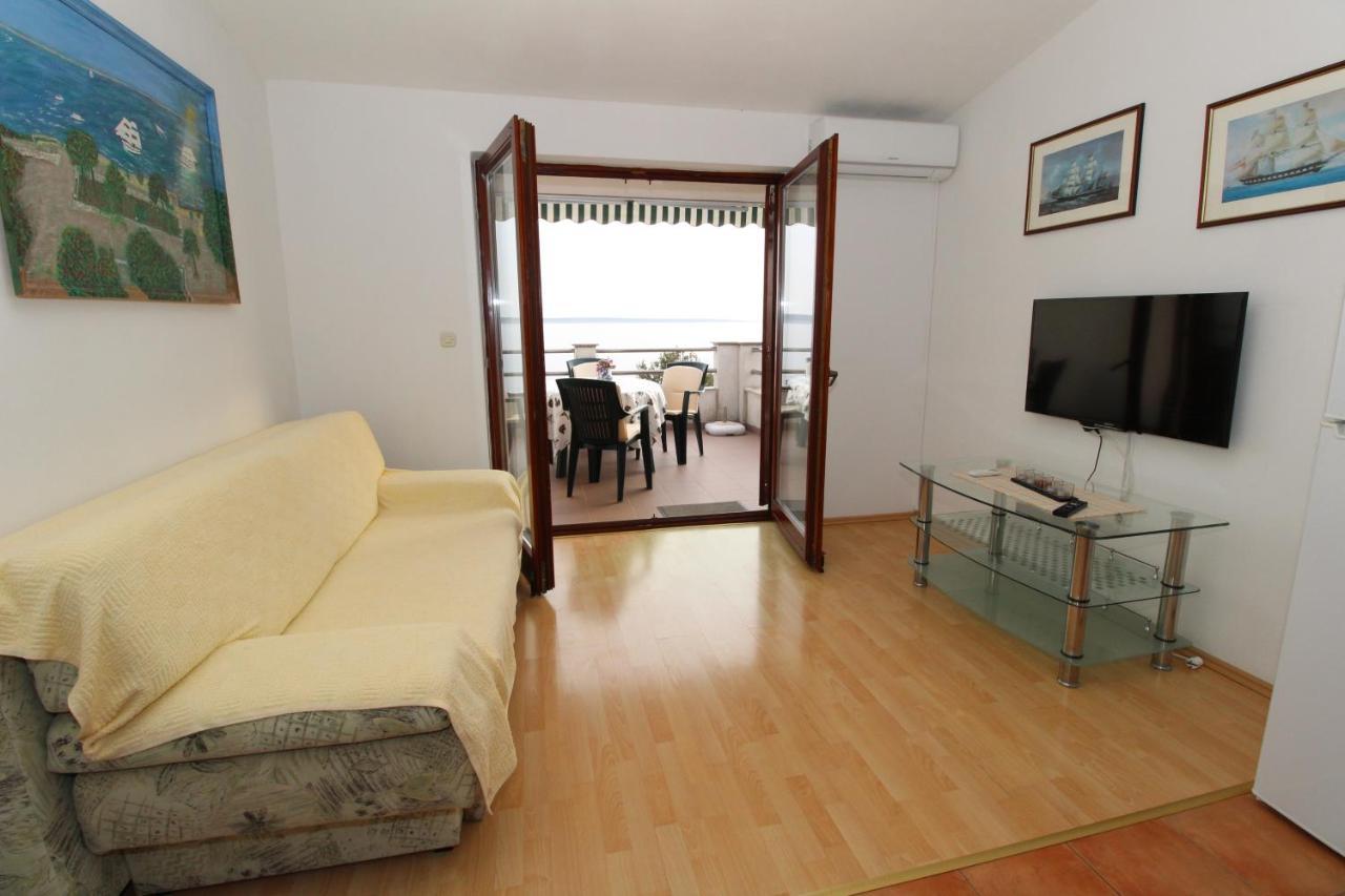 Apartments By The Sea Mandre, Pag - 6284 Kolan Exteriör bild